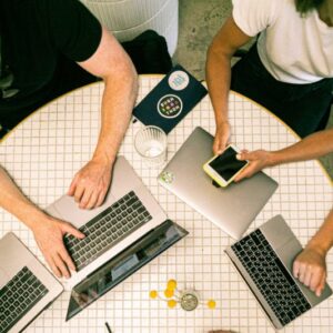 Roma Produções Artísticas - Planejamento de Lançamento